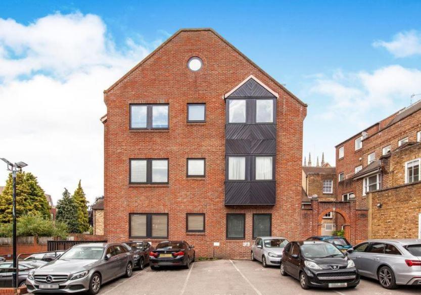 4 The Courtyard Central Windsor 2Br Kültér fotó